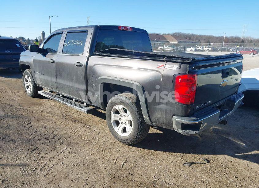 Photo 3 of 2014 Chevrolet Silverado 1500 2LT (VIN 3GCUKREC9EG237835)
