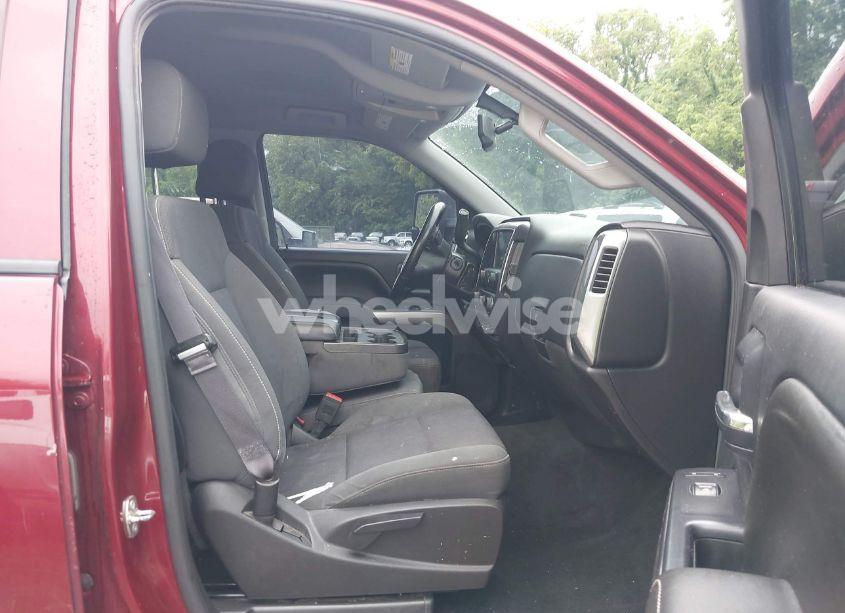 Photo 5 of 2015 Chevrolet Silverado 1500 1LT (VIN 3GCUKREC9FG193708)