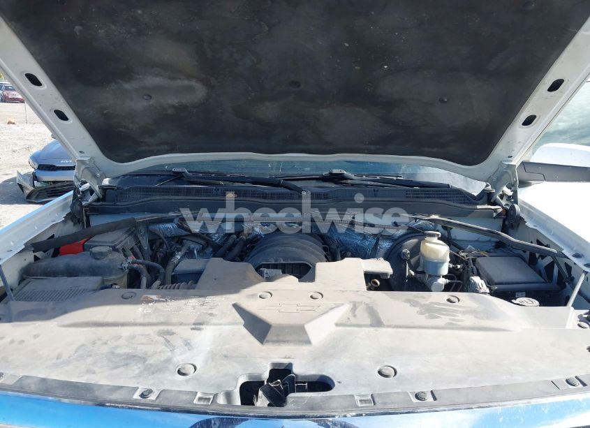 Photo 10 of 2015 Chevrolet Silverado 1500 1LT (VIN 3GCUKREC9FG489408)