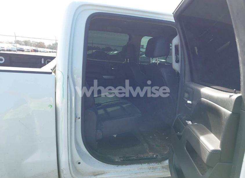 Photo 8 of 2015 Chevrolet Silverado 1500 1LT (VIN 3GCUKREC9FG489408)