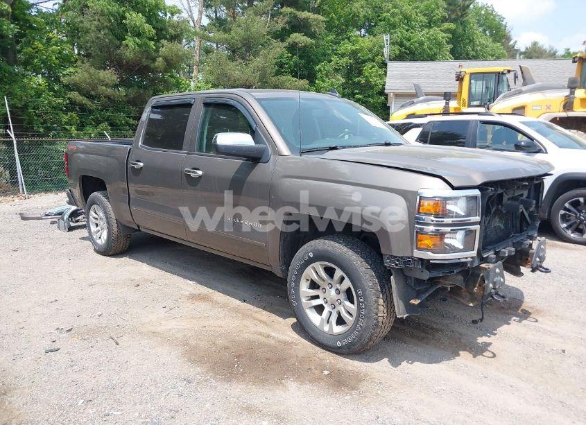 2015 Chevrolet Silverado 1500 1LT (VIN 3GCUKREC9FG519099) main photo