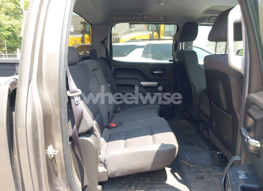 Photo 8 of 2015 Chevrolet Silverado 1500 1LT (VIN 3GCUKREC9FG519099)