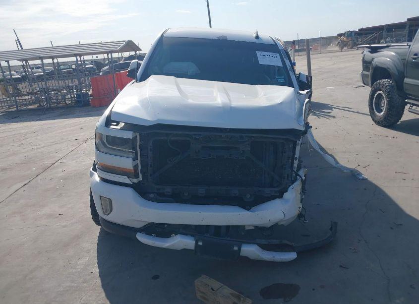 Photo 12 of 2016 Chevrolet Silverado 1500 2LT (VIN 3GCUKREC9GG112174)