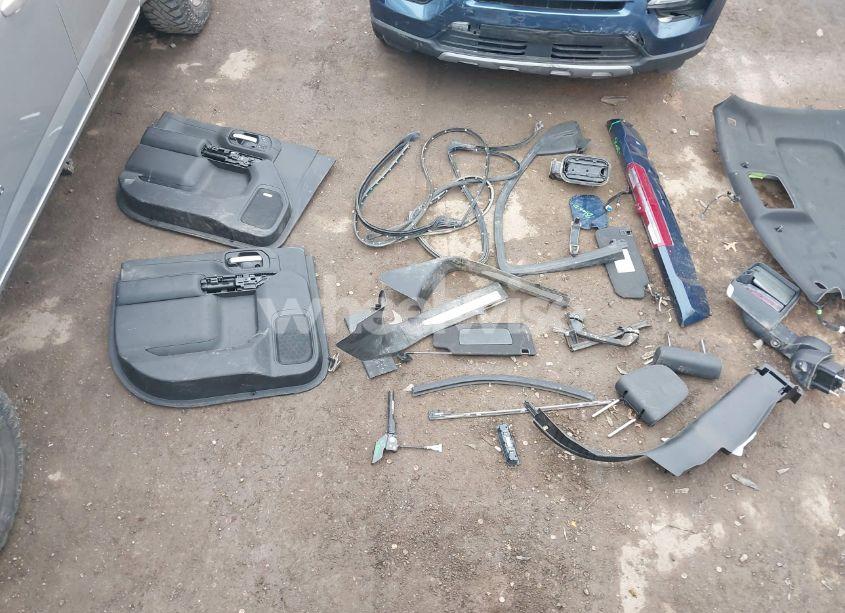 Photo 21 of 2016 Chevrolet Silverado 1500 1LT (VIN 3GCUKREC9GG205499)