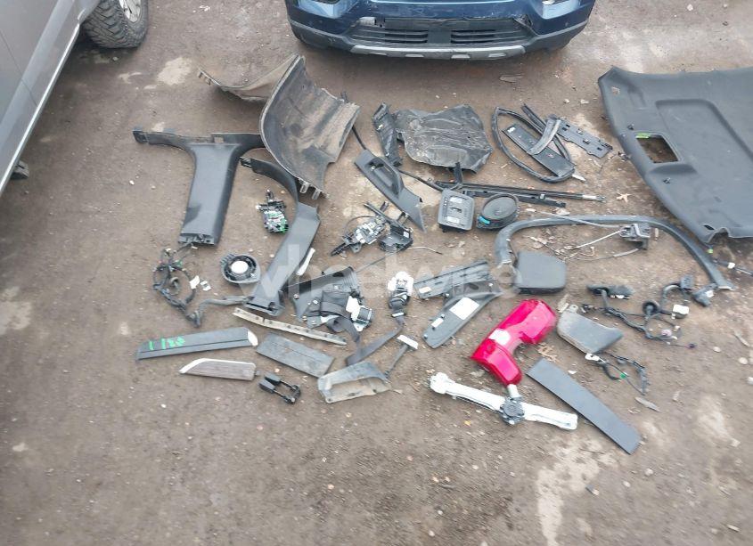 Photo 22 of 2016 Chevrolet Silverado 1500 1LT (VIN 3GCUKREC9GG205499)