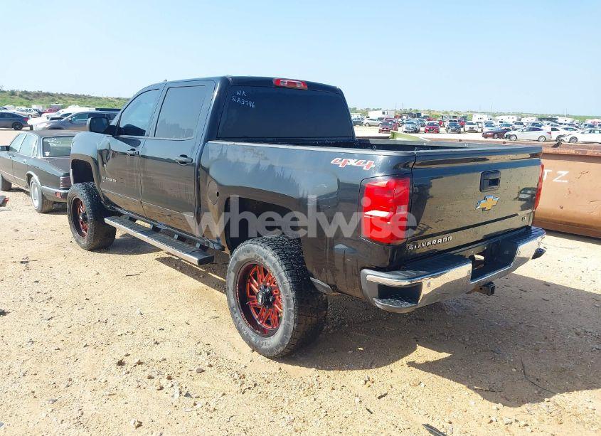 Photo 3 of 2016 Chevrolet Silverado 1500 1LT (VIN 3GCUKREC9GG283796)