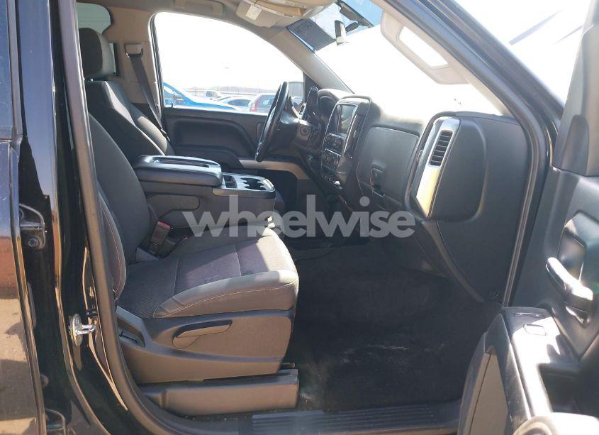 Photo 5 of 2016 Chevrolet Silverado 1500 1LT (VIN 3GCUKREC9GG283796)