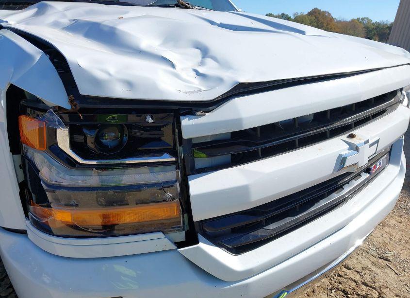 Photo 19 of 2016 Chevrolet Silverado 1500 2LT (VIN 3GCUKREC9GG334729)