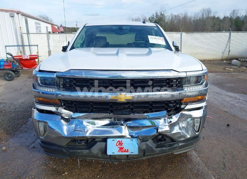 Photo 12 of 2017 Chevrolet Silverado 1500 1LT (VIN 3GCUKREC9HG149579)