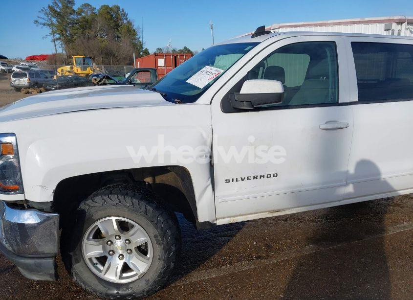 Photo 17 of 2017 Chevrolet Silverado 1500 1LT (VIN 3GCUKREC9HG149579)