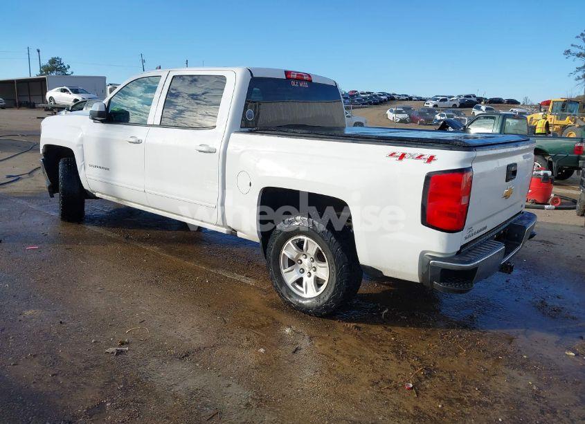 Photo 3 of 2017 Chevrolet Silverado 1500 1LT (VIN 3GCUKREC9HG149579)