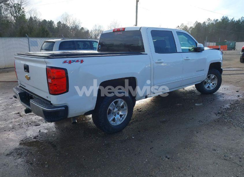 Photo 4 of 2017 Chevrolet Silverado 1500 1LT (VIN 3GCUKREC9HG149579)