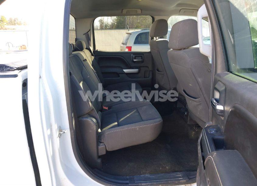 Photo 8 of 2017 Chevrolet Silverado 1500 1LT (VIN 3GCUKREC9HG149579)