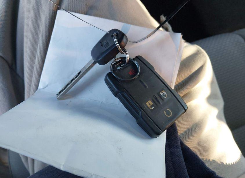 Photo 11 of 2017 Chevrolet Silverado 1500 2LT (VIN 3GCUKREC9HG153812)