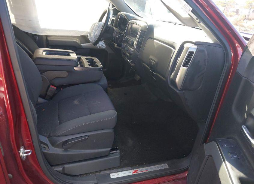 Photo 5 of 2017 Chevrolet Silverado 1500 2LT (VIN 3GCUKREC9HG163904)