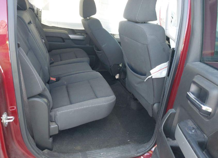 Photo 8 of 2017 Chevrolet Silverado 1500 2LT (VIN 3GCUKREC9HG163904)