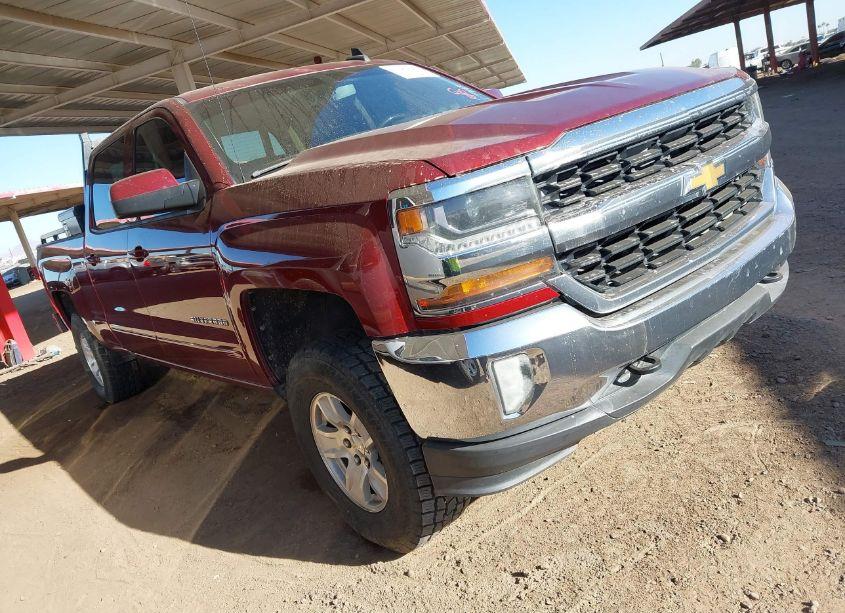 2017 Chevrolet Silverado 1500 1LT (VIN 3GCUKREC9HG188270) main photo
