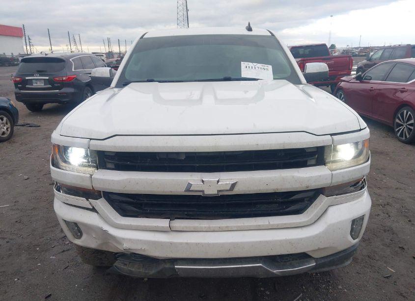 Photo 12 of 2017 Chevrolet Silverado 1500 2LT (VIN 3GCUKREC9HG218397)