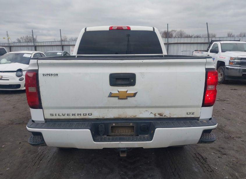 Photo 16 of 2017 Chevrolet Silverado 1500 2LT (VIN 3GCUKREC9HG218397)