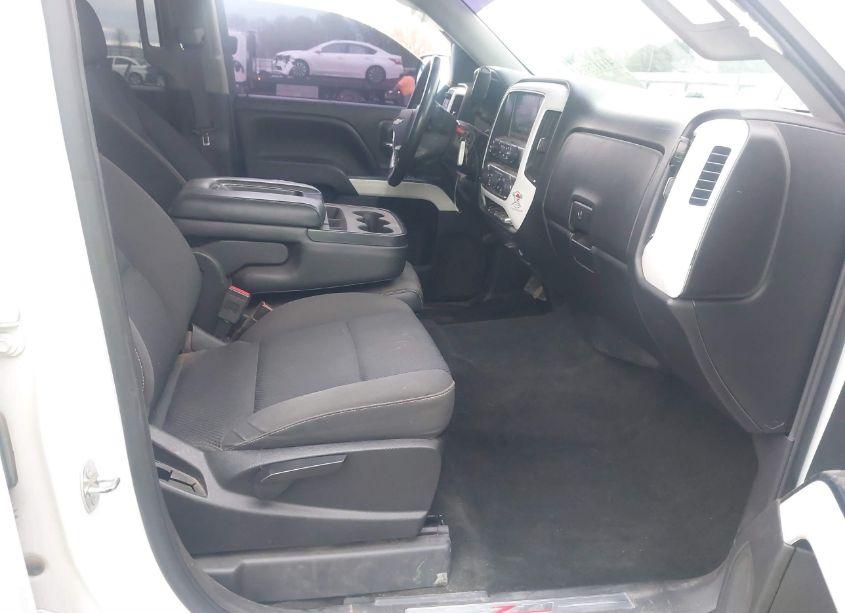 Photo 5 of 2017 Chevrolet Silverado 1500 2LT (VIN 3GCUKREC9HG218397)