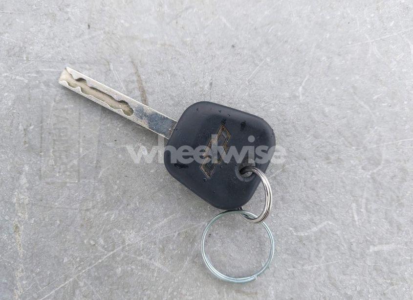 Photo 11 of 2017 Chevrolet Silverado 1500 2LT (VIN 3GCUKREC9HG238388)