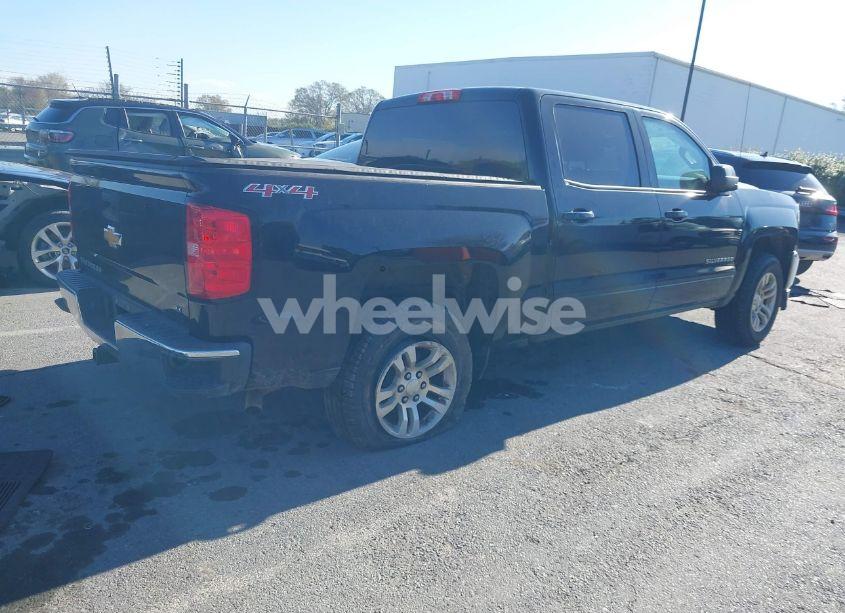 Photo 4 of 2017 Chevrolet Silverado 1500 1LT (VIN 3GCUKREC9HG315955)