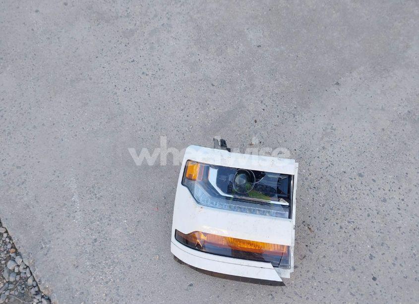 Photo 12 of 2017 Chevrolet Silverado 1500 2LT (VIN 3GCUKREC9HG385505)