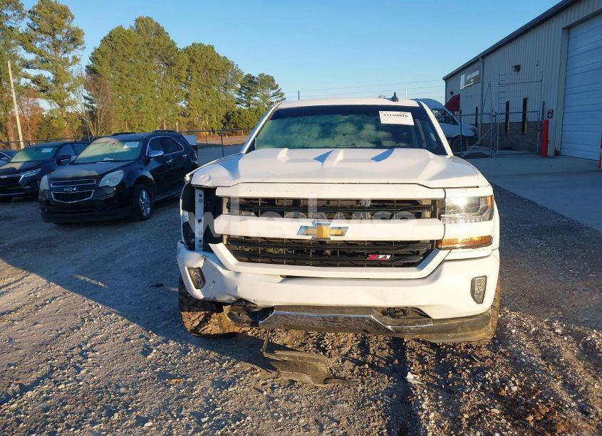 Photo 13 of 2017 Chevrolet Silverado 1500 2LT (VIN 3GCUKREC9HG385505)