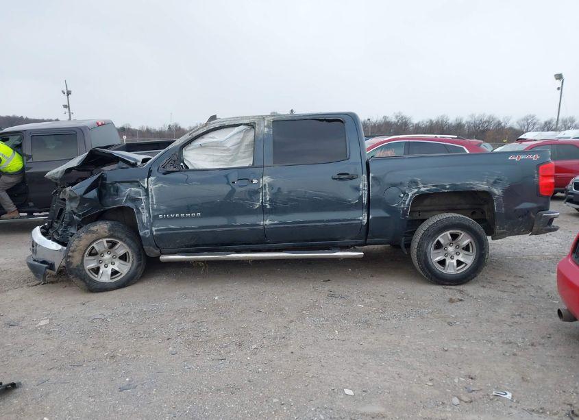 Photo 14 of 2017 Chevrolet Silverado 1500 1LT (VIN 3GCUKREC9HG448652)