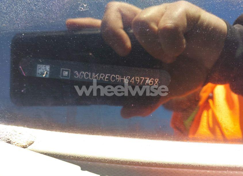 Photo 9 of 2017 Chevrolet Silverado 1500 2LT (VIN 3GCUKREC9HG497768)