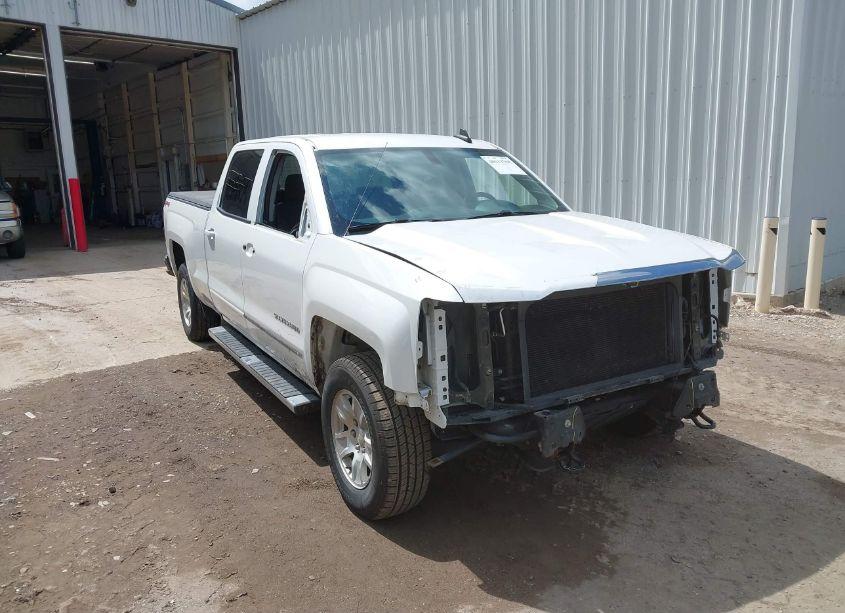 2017 Chevrolet Silverado 1500 1LT (VIN 3GCUKREC9HG503522) main photo