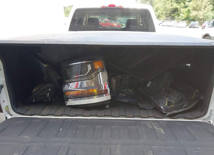 Photo 12 of 2017 Chevrolet Silverado 1500 1LT (VIN 3GCUKREC9HG503522)