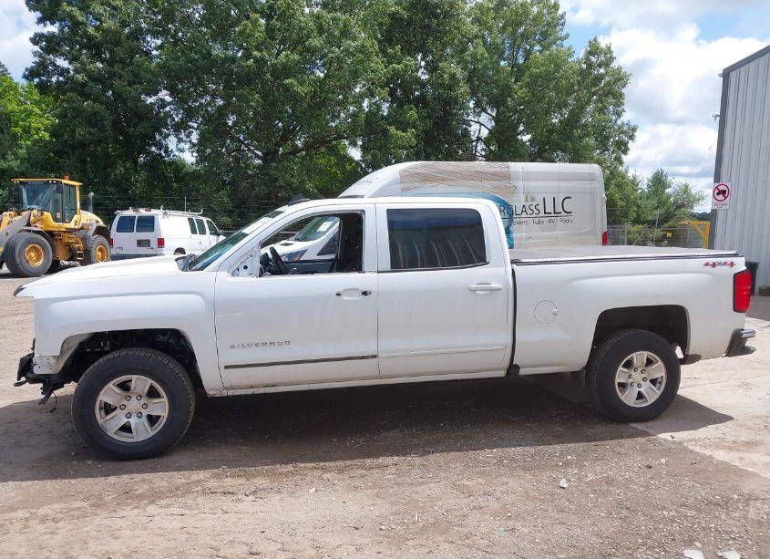 Photo 15 of 2017 Chevrolet Silverado 1500 1LT (VIN 3GCUKREC9HG503522)