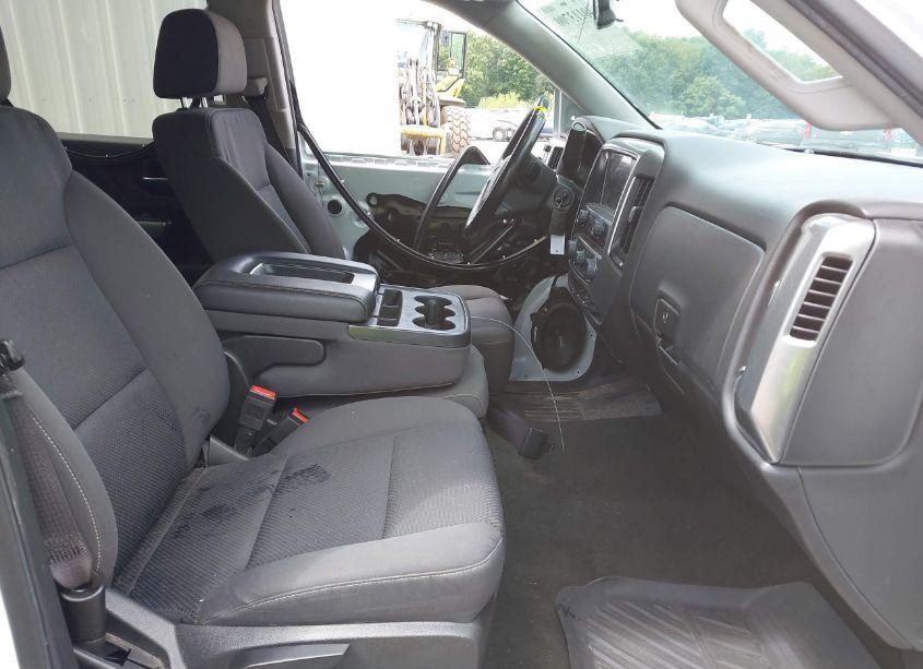 Photo 5 of 2017 Chevrolet Silverado 1500 1LT (VIN 3GCUKREC9HG503522)