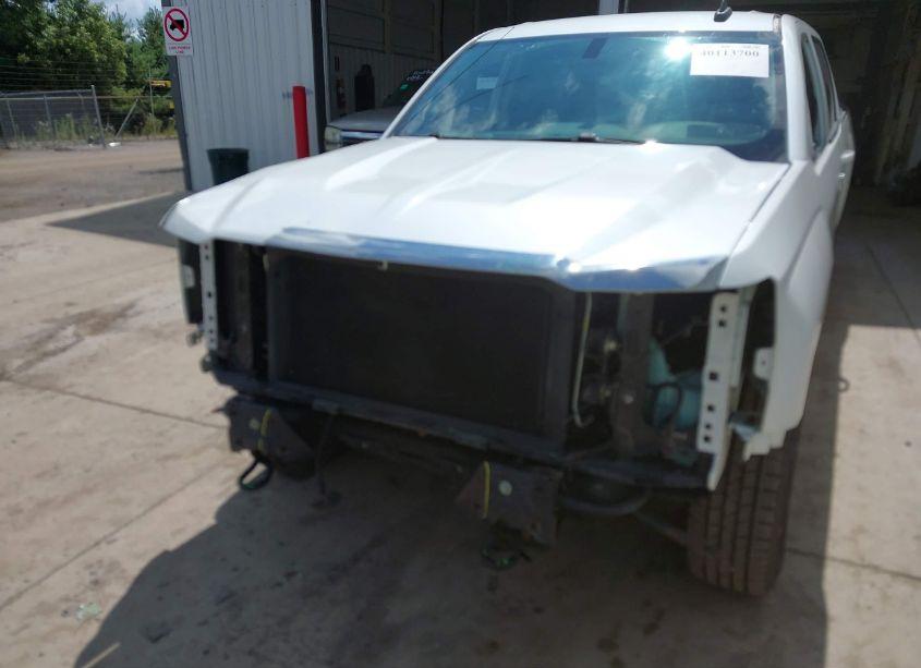 Photo 6 of 2017 Chevrolet Silverado 1500 1LT (VIN 3GCUKREC9HG503522)