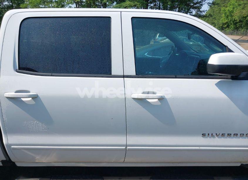 Photo 13 of 2017 Chevrolet Silverado 1500 2LT (VIN 3GCUKREC9HG517064)