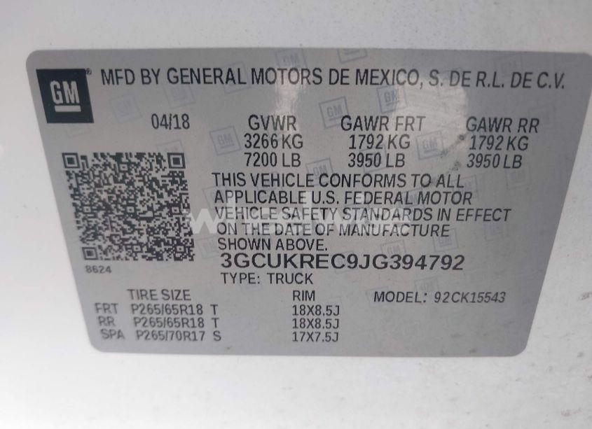 Photo 9 of 2018 Chevrolet Silverado 1500 2LT (VIN 3GCUKREC9JG394792)