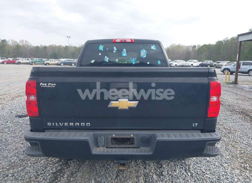 Photo 16 of 2018 Chevrolet Silverado 1500 2LT (VIN 3GCUKREC9JG486887)