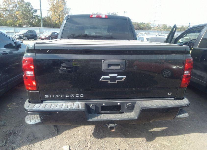 Photo 16 of 2018 Chevrolet Silverado 1500 2LT (VIN 3GCUKREC9JG570644)