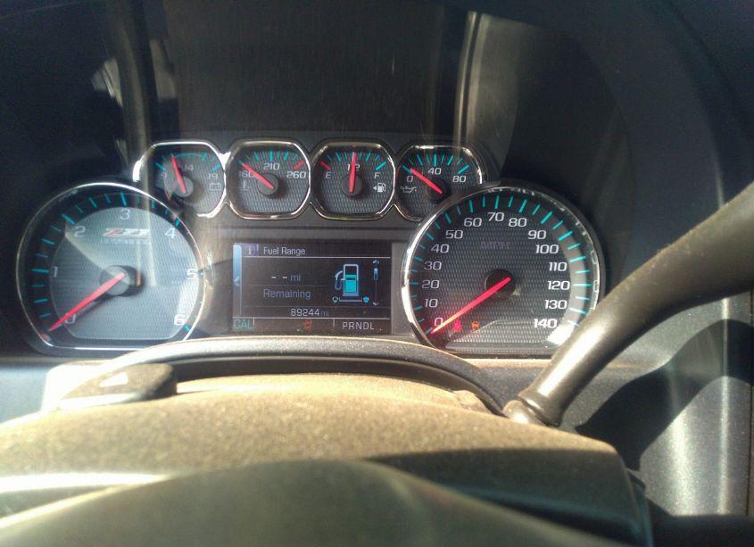 Photo 7 of 2018 Chevrolet Silverado 1500 2LT (VIN 3GCUKREC9JG570644)