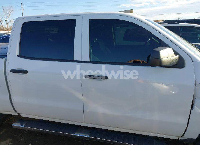 Photo 13 of 2014 Chevrolet Silverado 1500 2LT (VIN 3GCUKRECXEG112410)