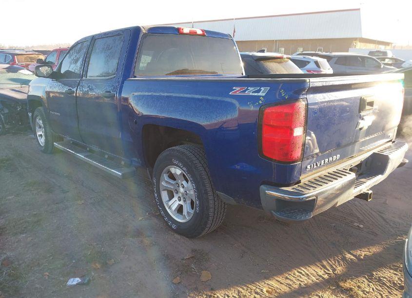Photo 3 of 2014 Chevrolet Silverado 1500 2LT (VIN 3GCUKRECXEG155287)