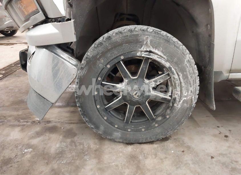 Photo 12 of 2014 Chevrolet Silverado 1500 1LT (VIN 3GCUKRECXEG380227)