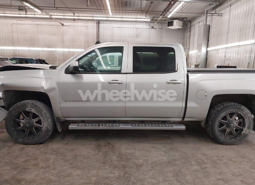 Photo 15 of 2014 Chevrolet Silverado 1500 1LT (VIN 3GCUKRECXEG380227)