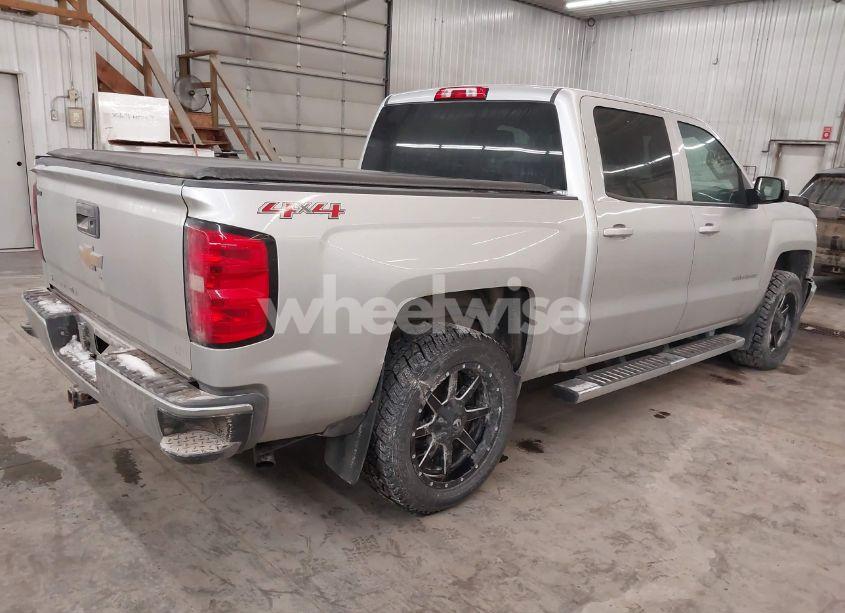 Photo 4 of 2014 Chevrolet Silverado 1500 1LT (VIN 3GCUKRECXEG380227)