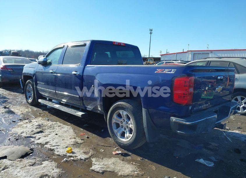 Photo 3 of 2014 Chevrolet Silverado 1500 2LT (VIN 3GCUKRECXEG383113)