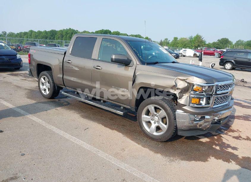 2014 Chevrolet Silverado 1500 1LT (VIN 3GCUKRECXEG433010) main photo