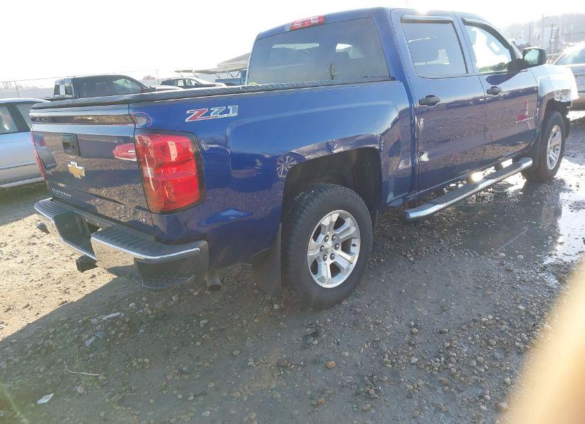 Photo 4 of 2014 Chevrolet Silverado 1500 2LT (VIN 3GCUKRECXEG444217)
