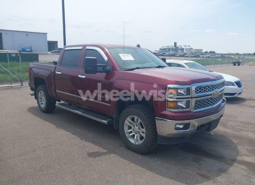2014 Chevrolet Silverado 1500 1LT (VIN 3GCUKRECXEG450213) main photo
