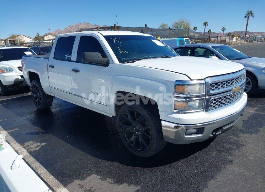 2014 Chevrolet Silverado 1500 1LT (VIN 3GCUKRECXEG548397) main photo